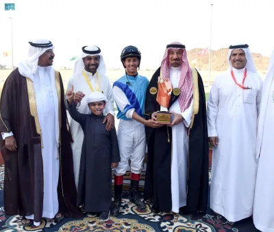 تتويج أبطال كأس الأمير جلوي بن عبدالعزيز لسباقات "فروسية نجران"