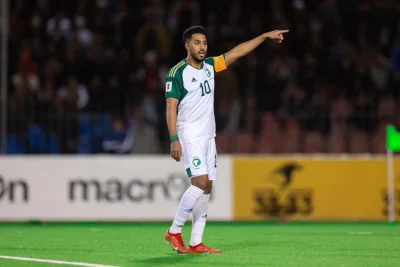سالم الدوسري لاعب المنتخب الوطني السعودي 