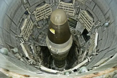 روسيا تستخدم حق الفيتو ضد مشروع قرار دولي يمنع السلاح النووي بالفضاء