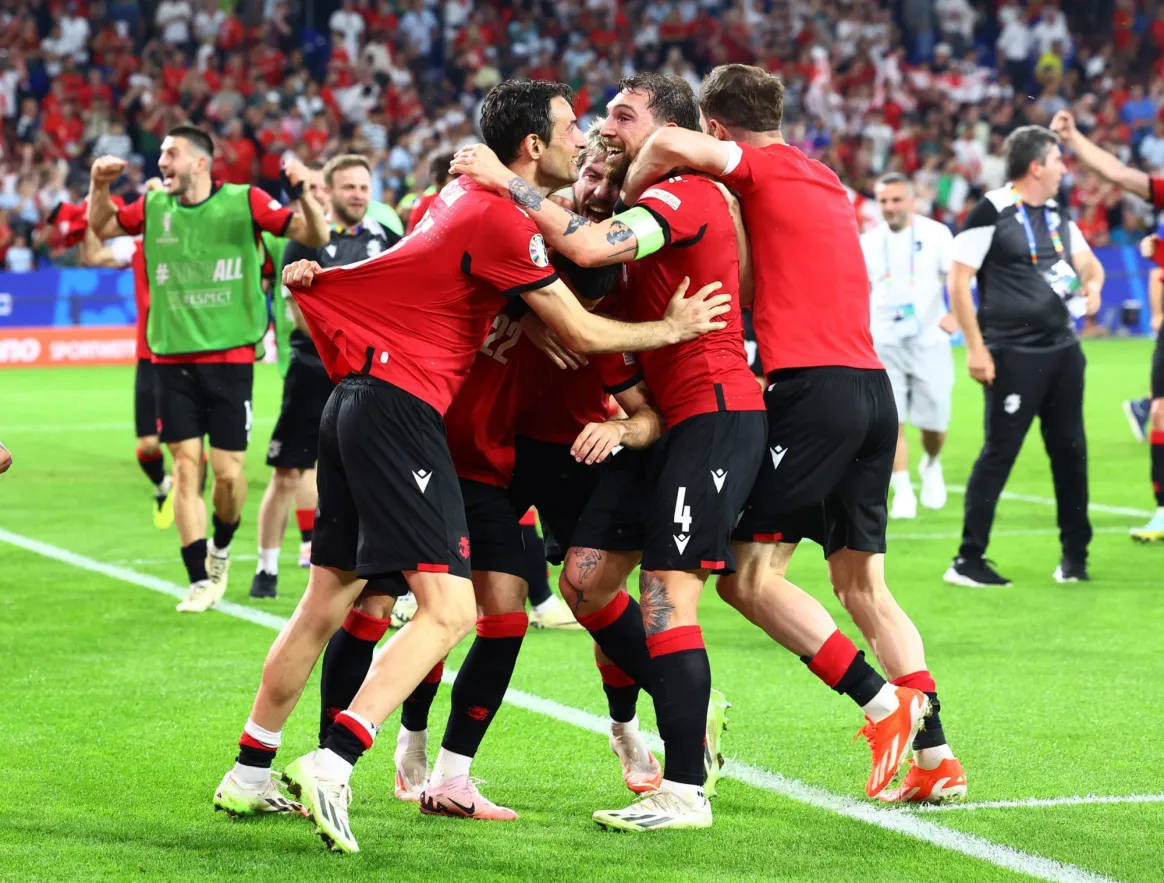 منتخب جورجيا يتأهل لدور الـ 16 بكأس الأمم الأوروبية