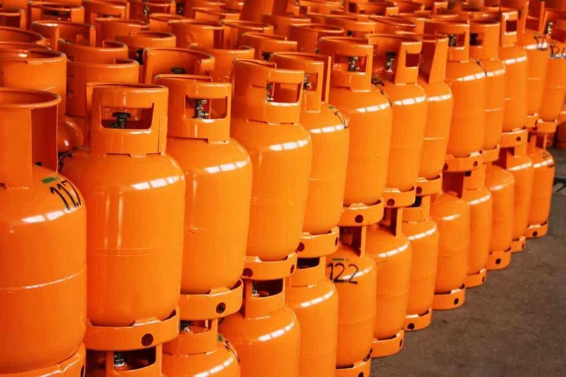 جاء القرار بعد رفع "أرامكو" أسعار غاز البترول المسال في السوق المحلية بنسبة 9.5% إلى 1.04 ريال للتر