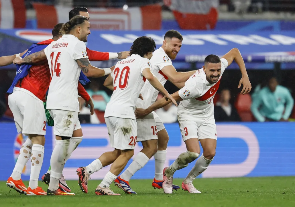 مباراة تركيا والنمسا في يورو 2024