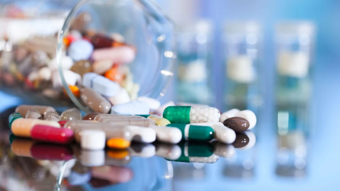 زيادة "الأدوية المقيدة" تسبب الإدمان أو الوفاة | أخبار 24