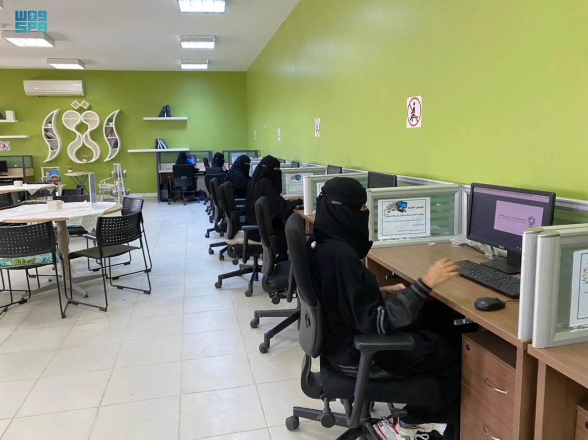 ترصد المؤسسة الممارسات المخالفة في مجال التدريب