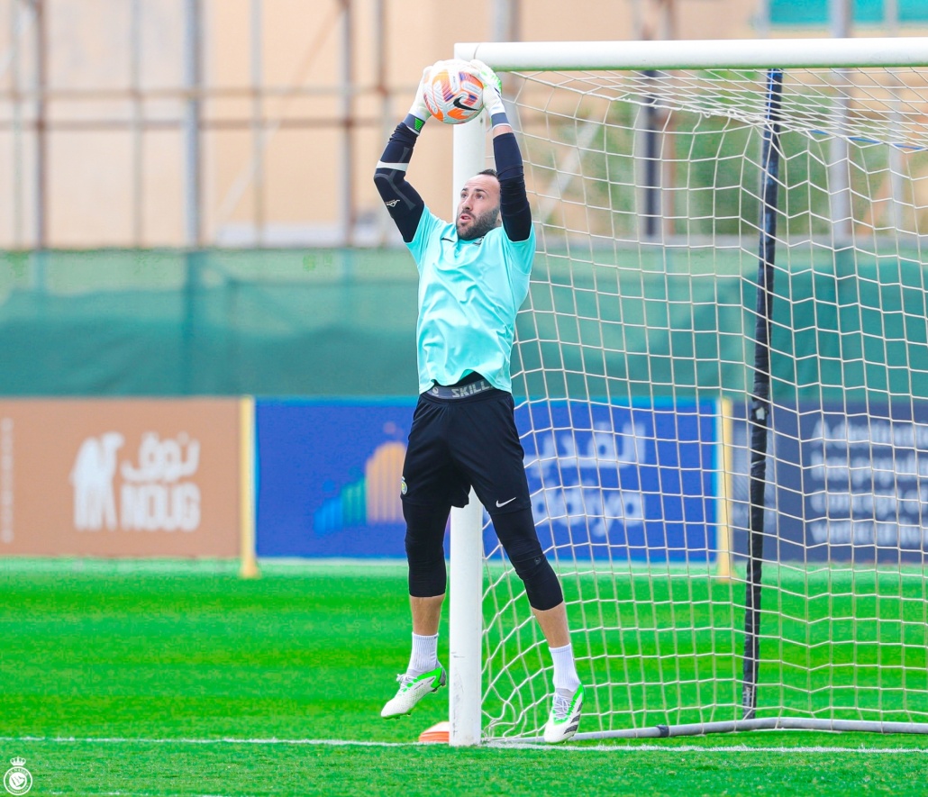 مران فريق النصر استعدادا لمواجهة الأخدود في الدوري