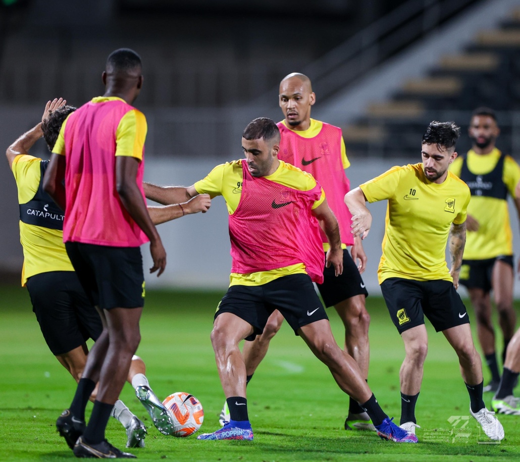 الاتحاد يتدرب تحت قيادة جاياردو