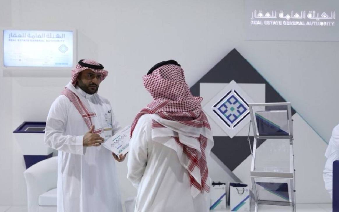 ستقام الدورات التدريبية حضوريًا كل ربع سنة ابتداءً من يناير القادم