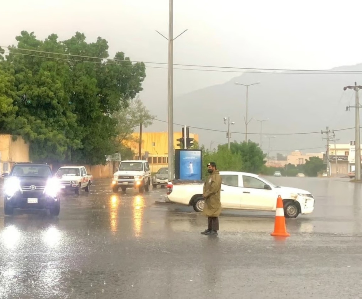 مركز الأرصاد توقع تقلبان جوية بعدة مناطق بينها مكة