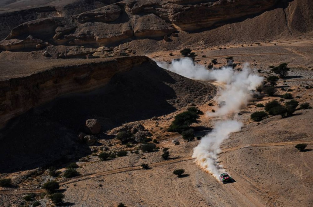 انطلقت مرحلة اليوم الثلاثاء من السلامية إلى الهفوف، بمسافةٍ بلغت 631 كلم، منها 299 كلم للمرحلة الخاصة الخاضعة للتوقيت.