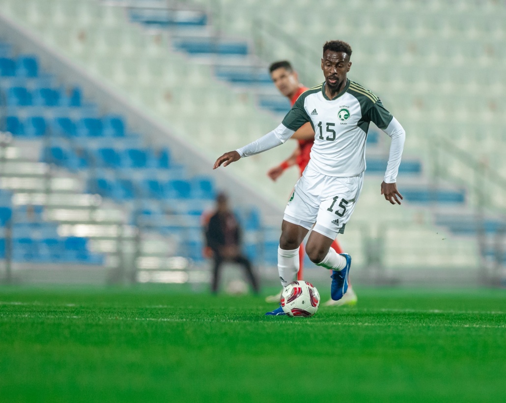 المباراة الودية بين الأخضر وفلسطين