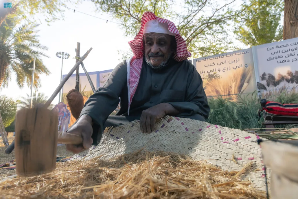 نقره لعرض الصورة في صفحة مستقلة