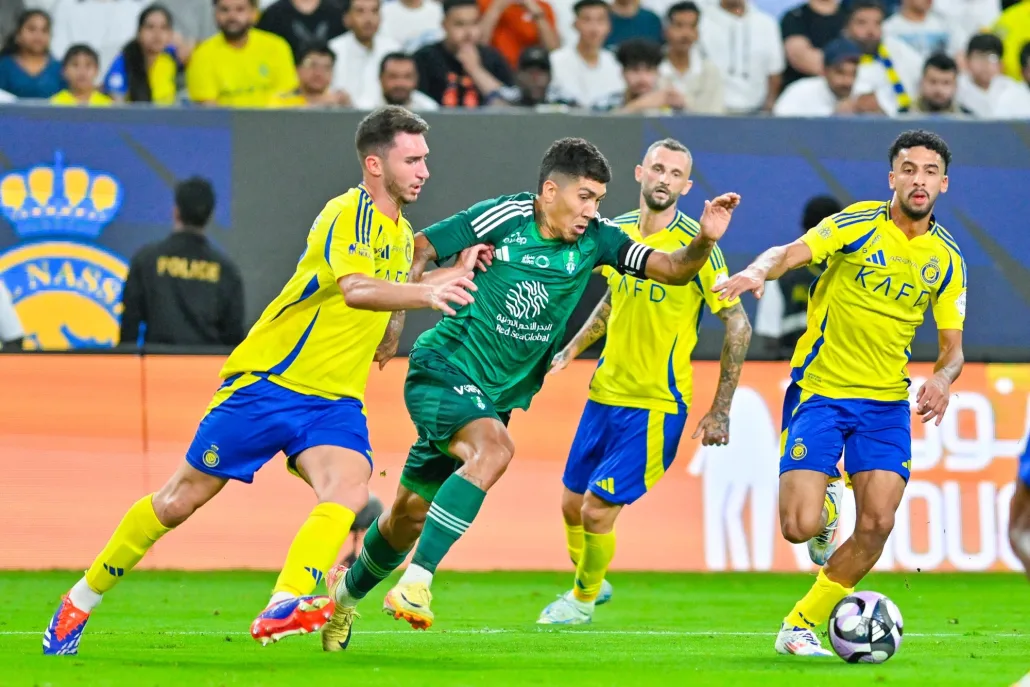 مباراة النصر والأهلي في دوري روشن