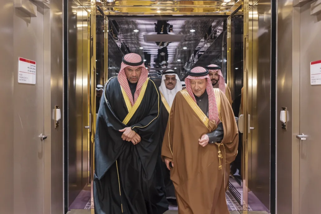 توافد المشاركين باجتماع سوريا إلى الرياض