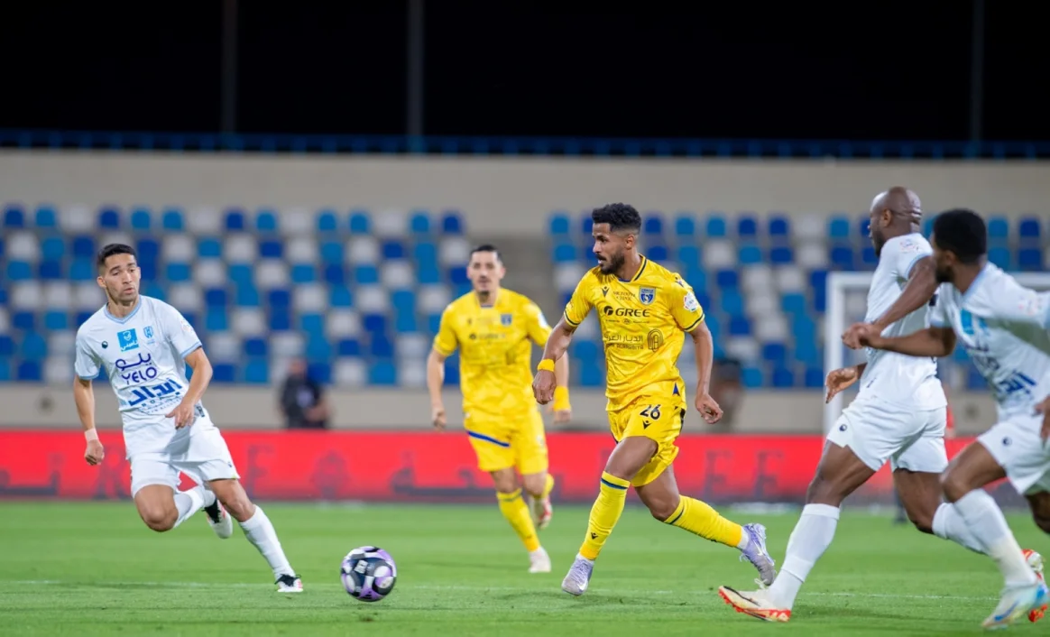 التعاون يتعادل مع الأخدود في روشن