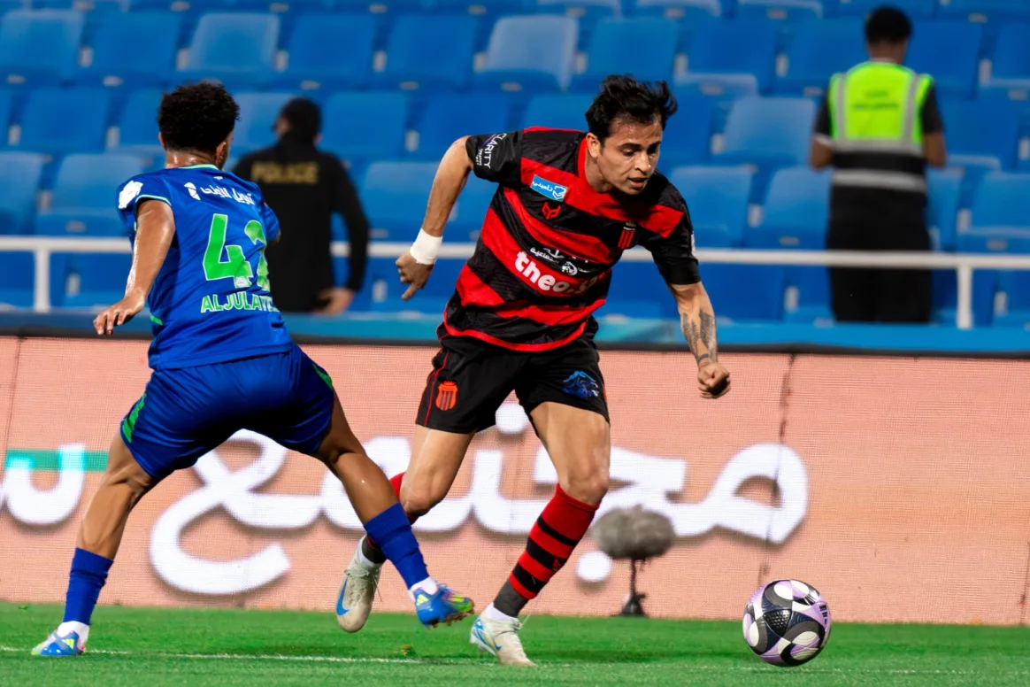 مباراة الرياض والفتح