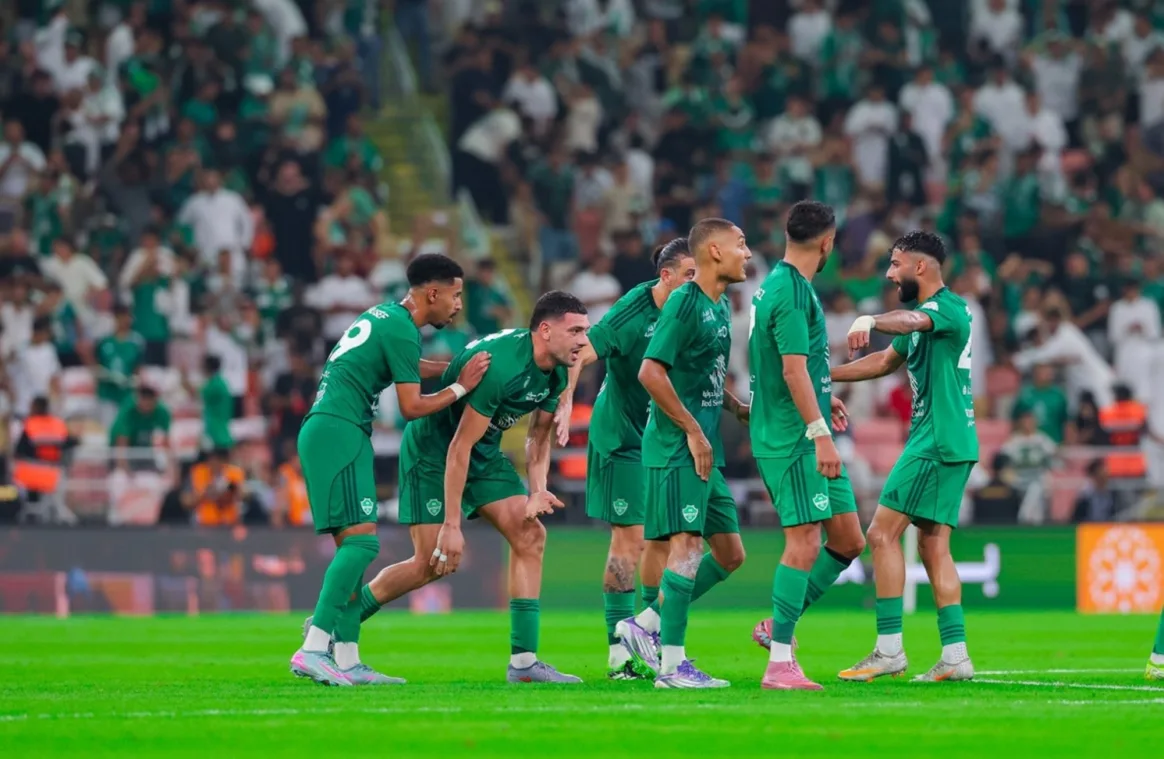 القنوات الناقلة لمباراة الأهلي وبيراميدز