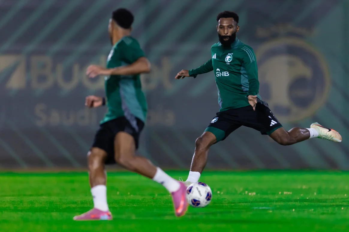 الأخضر يواصل تدريباته استعدادًا لمواجهة منتخب إندونيسيا يوم الأربعاء المقبل