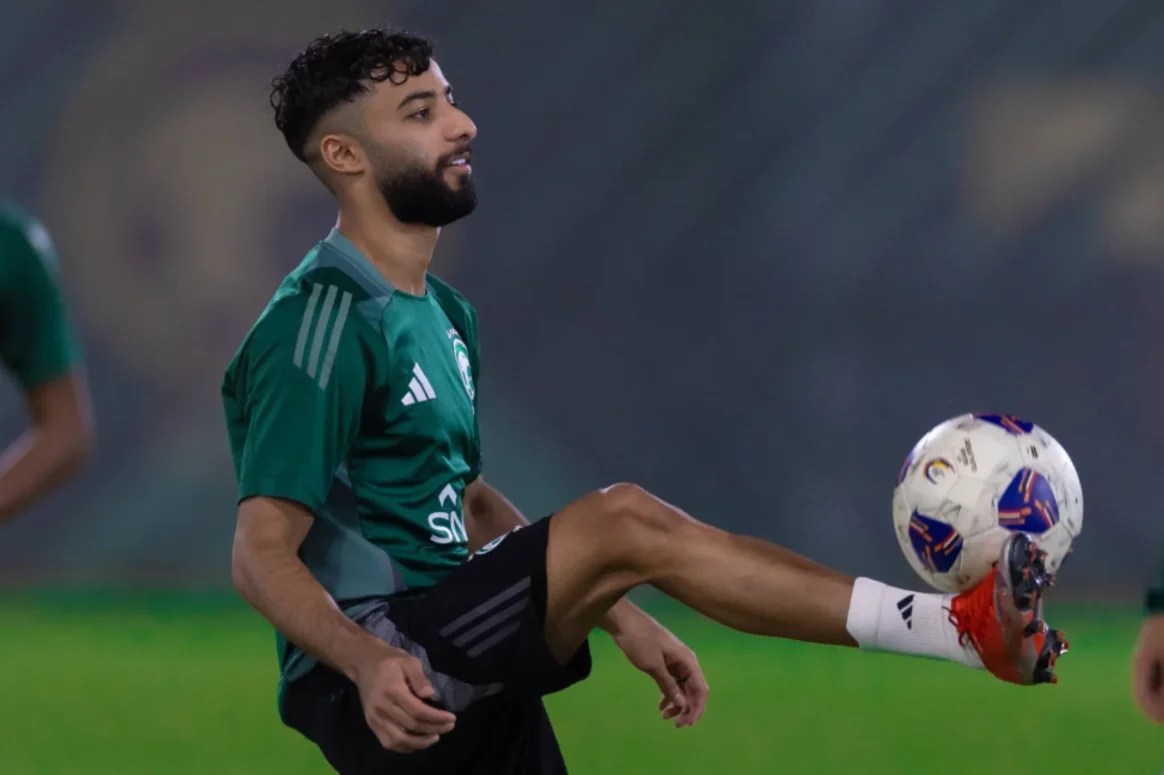 صالح أبو الشامات، لاعب المنتخب السعودي