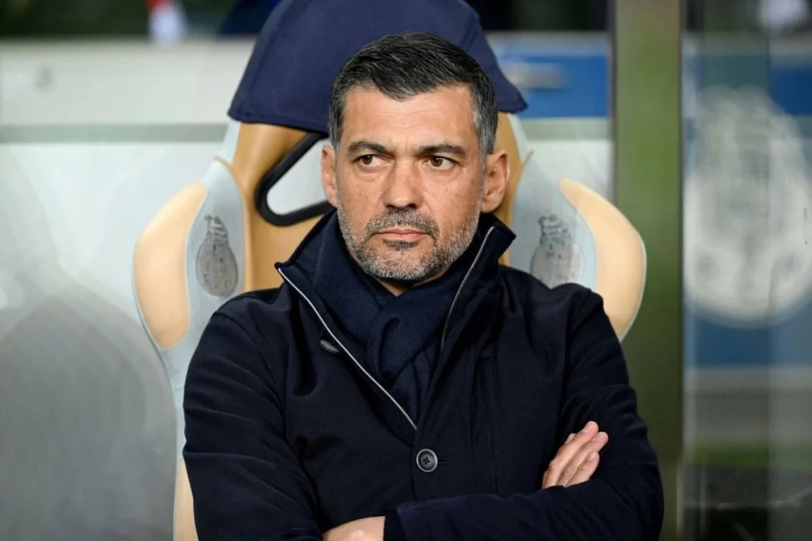المدرب البرتغالي سيرجيو كونسيساو