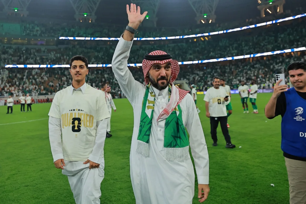 وزير الرياضة الأمير عبدالعزيز بن تركي الفيصل