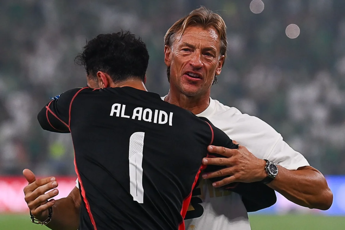 الفرنسي هيرفي رينارد المدير الفني للمنتخب السعود