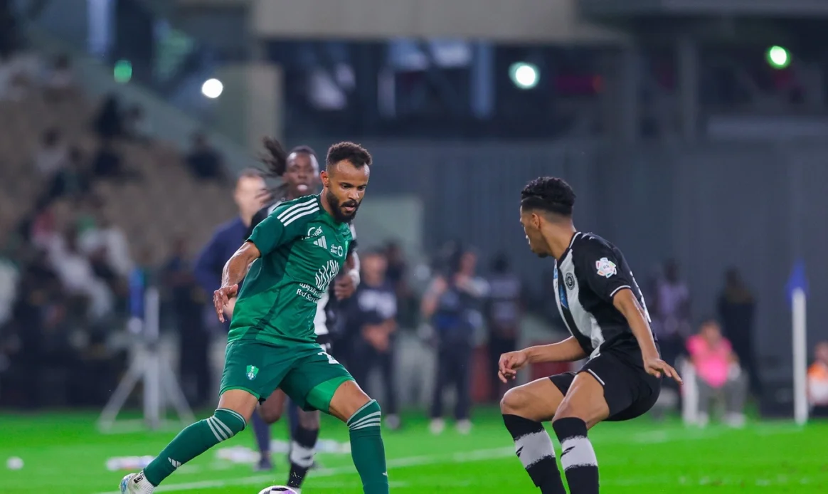 مباراة الأهلي والشباب