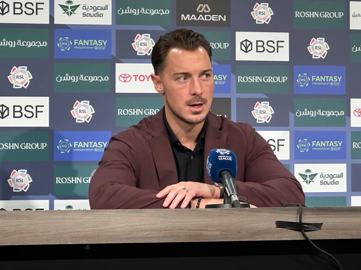 ماتياس يايسله مدرب الأهلي