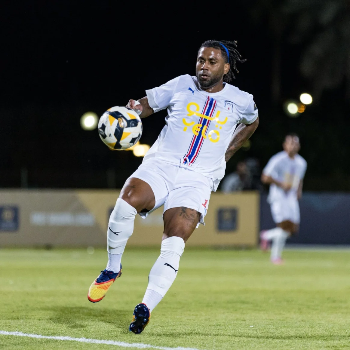 جانب من مباراة أبها والأنوار