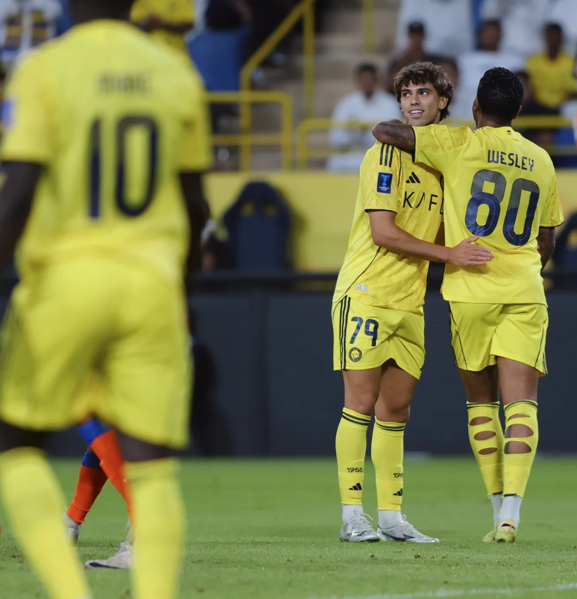 احتفال جواو فليكس بالتسجيل