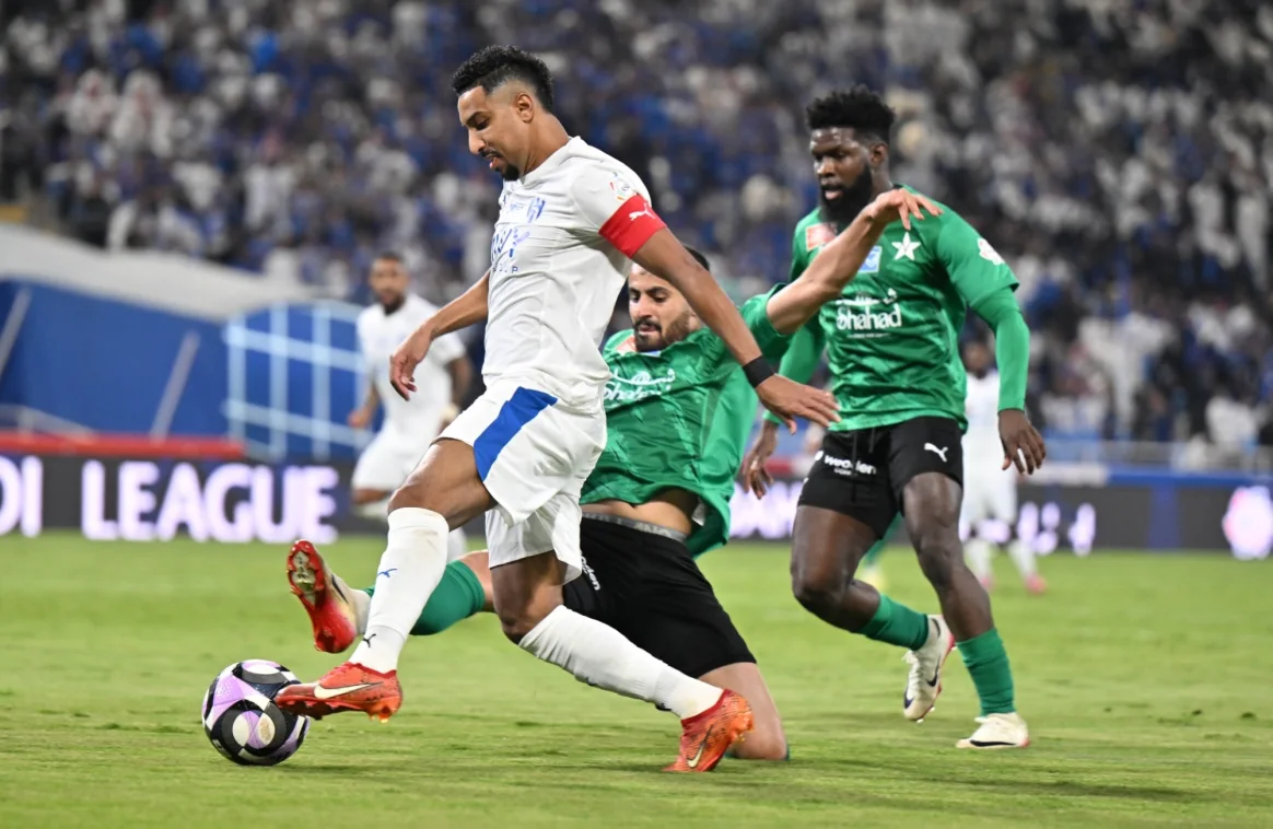 سالم الدوسري يقود هجمة للهلال