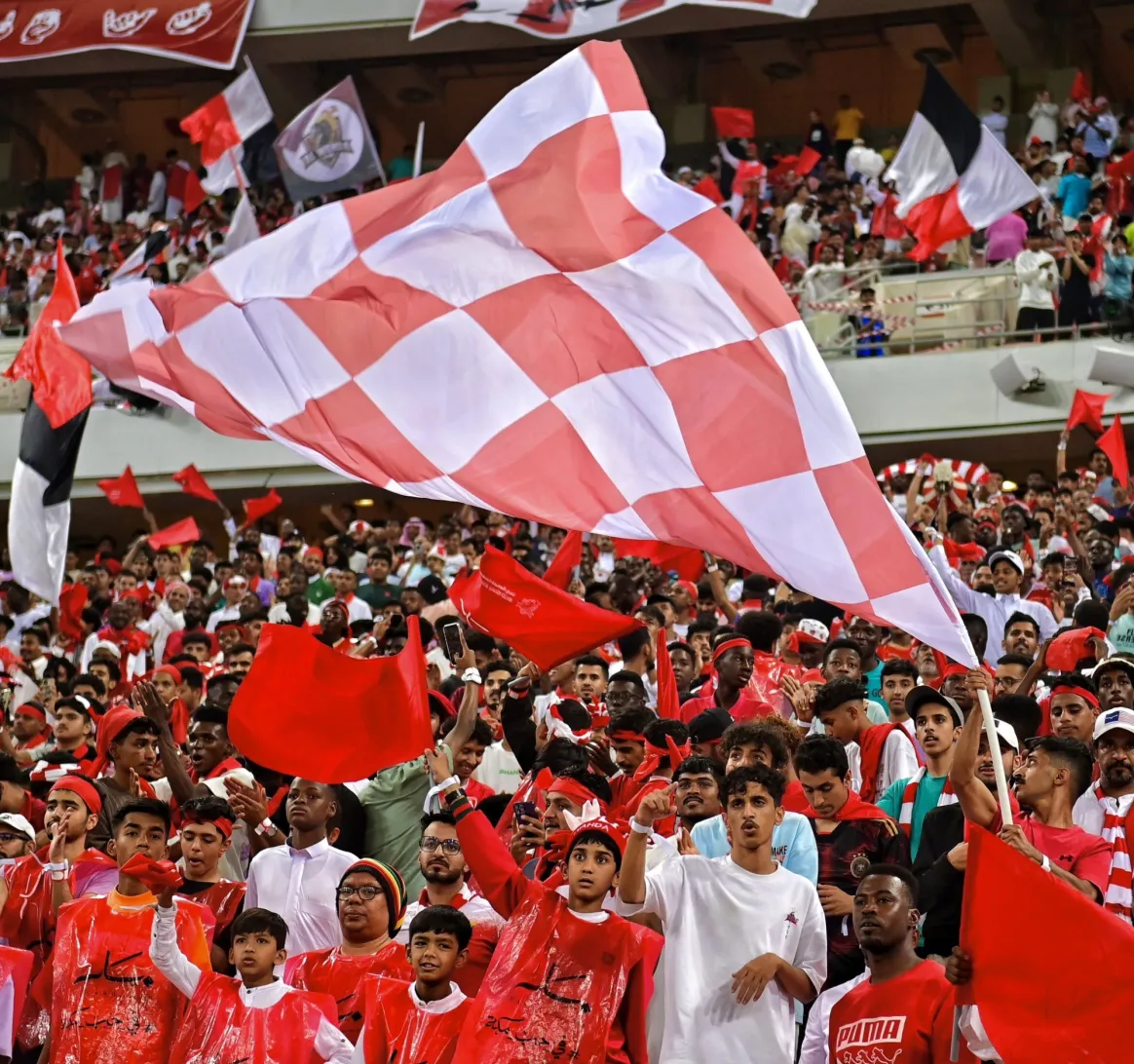 مشجعو نادي الوحدة