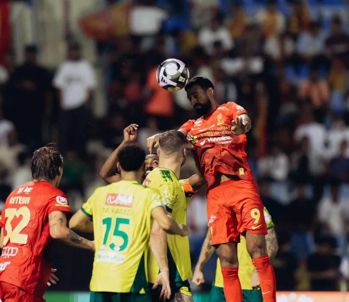 عبد الله آل سالم من مباراة القادسية والخليج