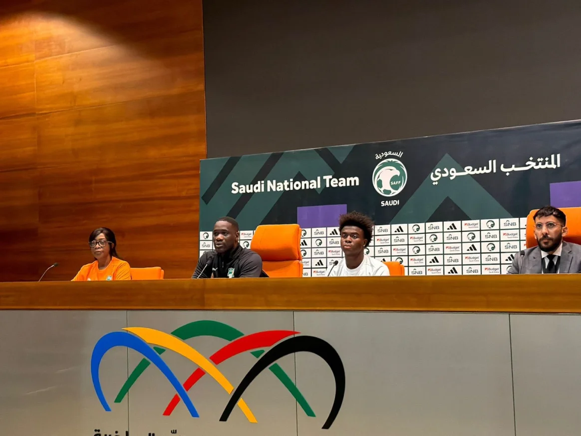 إيميرسي فاي مدرب منتخب كوت ديفوار