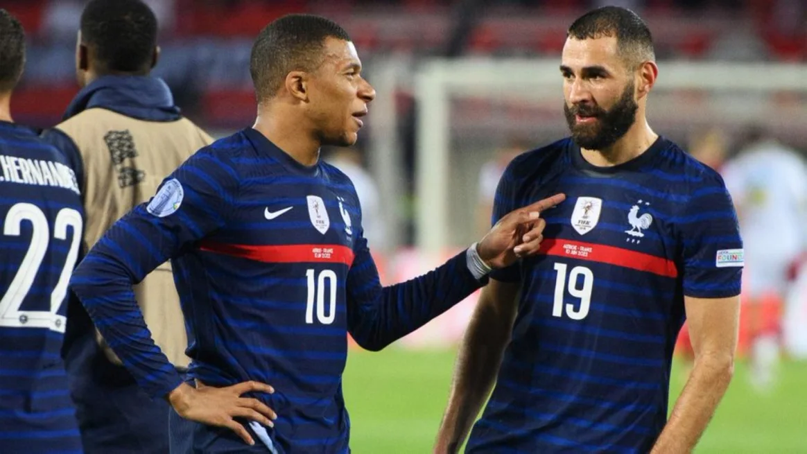 الفرنسي كريم بنزيما وكيليان مبابي