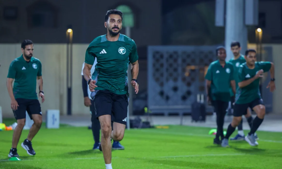 اختتام التجمع الدوري لحكام دوري روشن للمحترفين