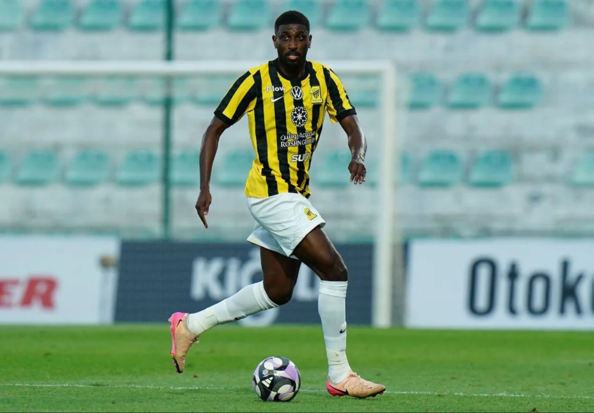 أحمد شراحيلي لاعب الاتحاد