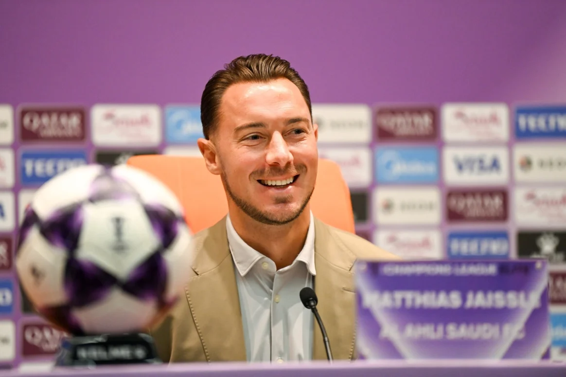 ماتياس يايسله مدرب الأهلي