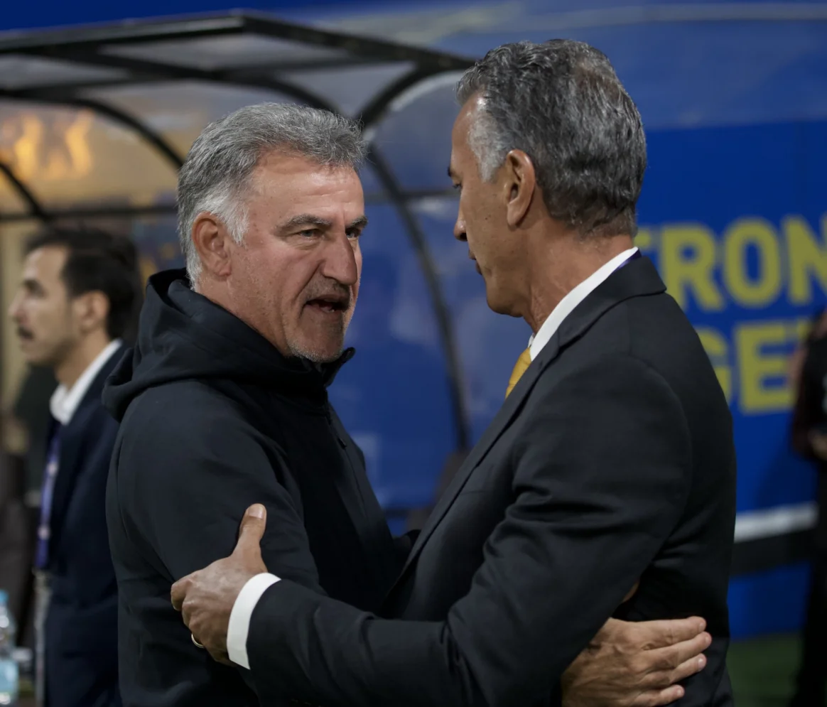 مدرب نيوم مع مدرب التعاون