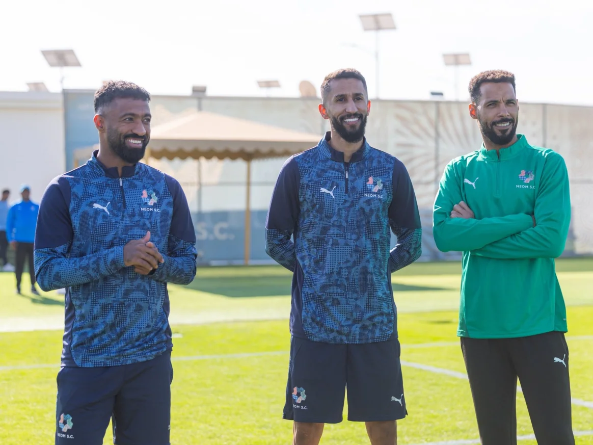 جانب من تواجد سلمان الفرج في تدريبات نيوم