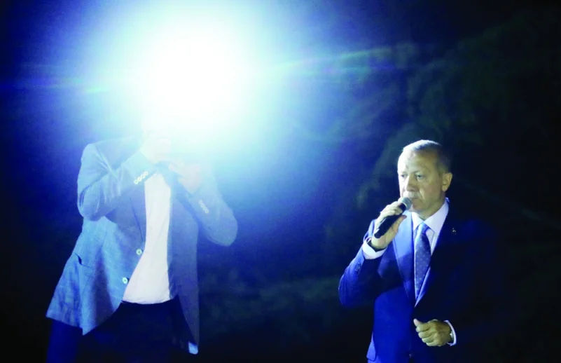 إردوغان يعلن فوزه.. والمعارضة: ليس بعد