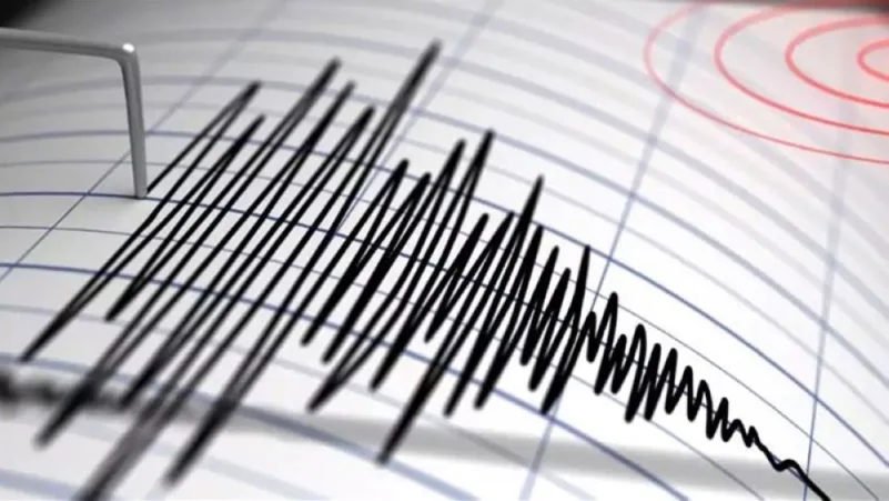 التلفزيون الرسمي: زلزالان بقوة 4.7 و 5.7 درجات في جنوب إيران