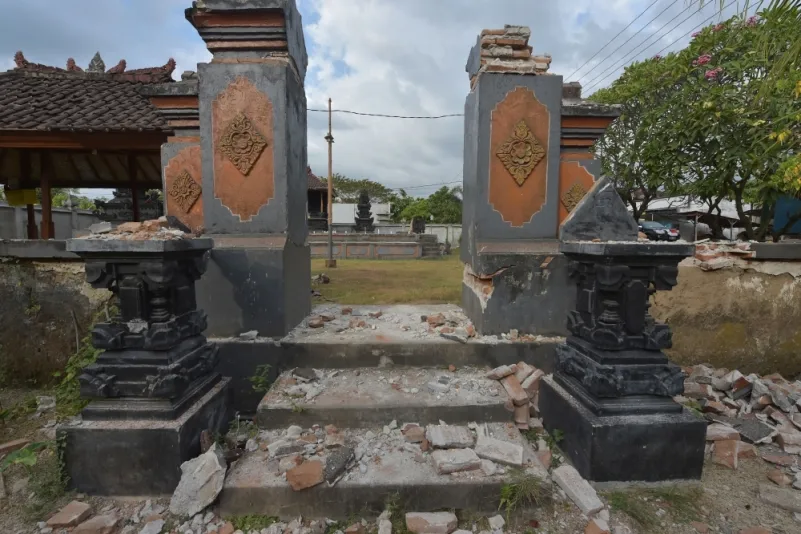 بالصور.. الأضرار الناجمة عن الزلازل الذي شهدته جزيرة لومبوك الإندونيسية