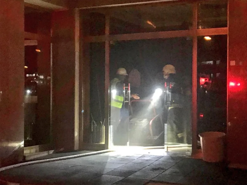 23  حالة اختناق في حريق بفندق في كندرة جدة