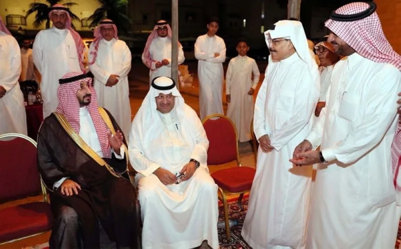 نائب أمير مكة يقدم واجب العزاء لأسرة الإعلامي خالد قاضي