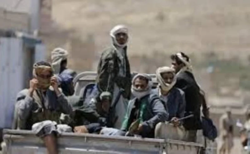 ميليشيا الحوثي الإنقلابية تختطف محتجات ضد غلاء المعيشة وتدهور العملة الوطنية في صنعاء