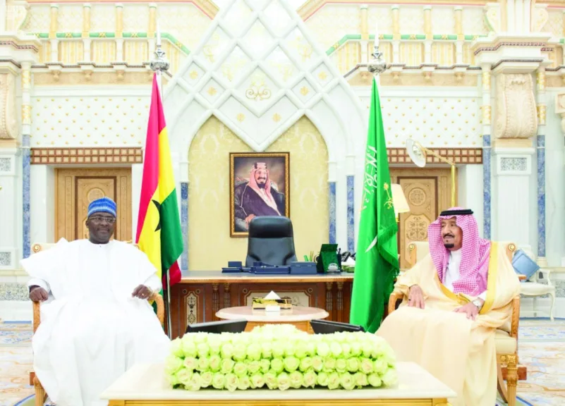 الملك يتسلّم رسالة من رئيس غانا