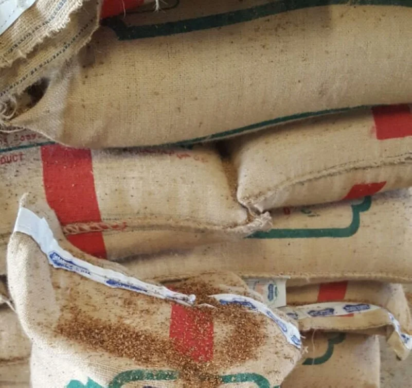 "التجارة" تشهر بمتورط في تخزين 255 طن أرز فاسد بالدمام