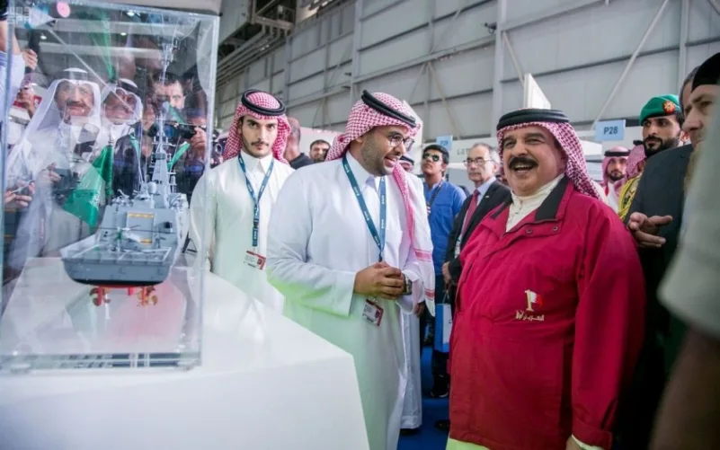 ملك البحرين ورئيس الشيشان يزوران جناح الشركة السعودية للصناعات العسكرية