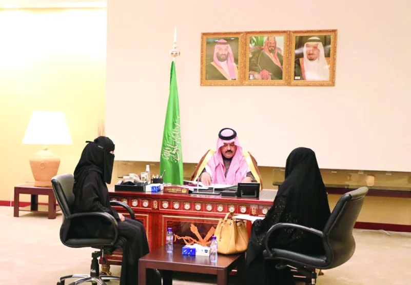 أمير حائل: دور كبير للمرأة السعودية في التنمية الوطنية