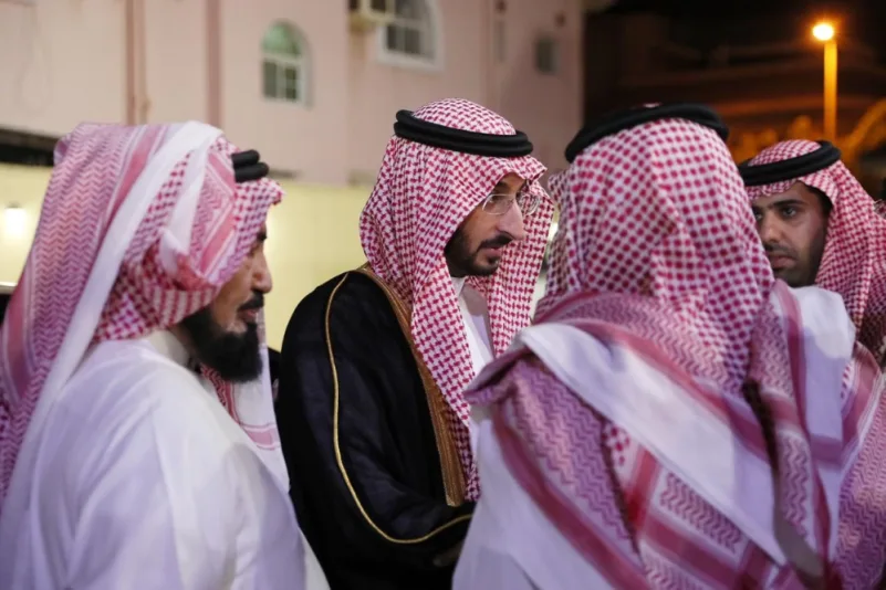 نائب أمير مكة يعزي "الضيط" في وفاة نجله